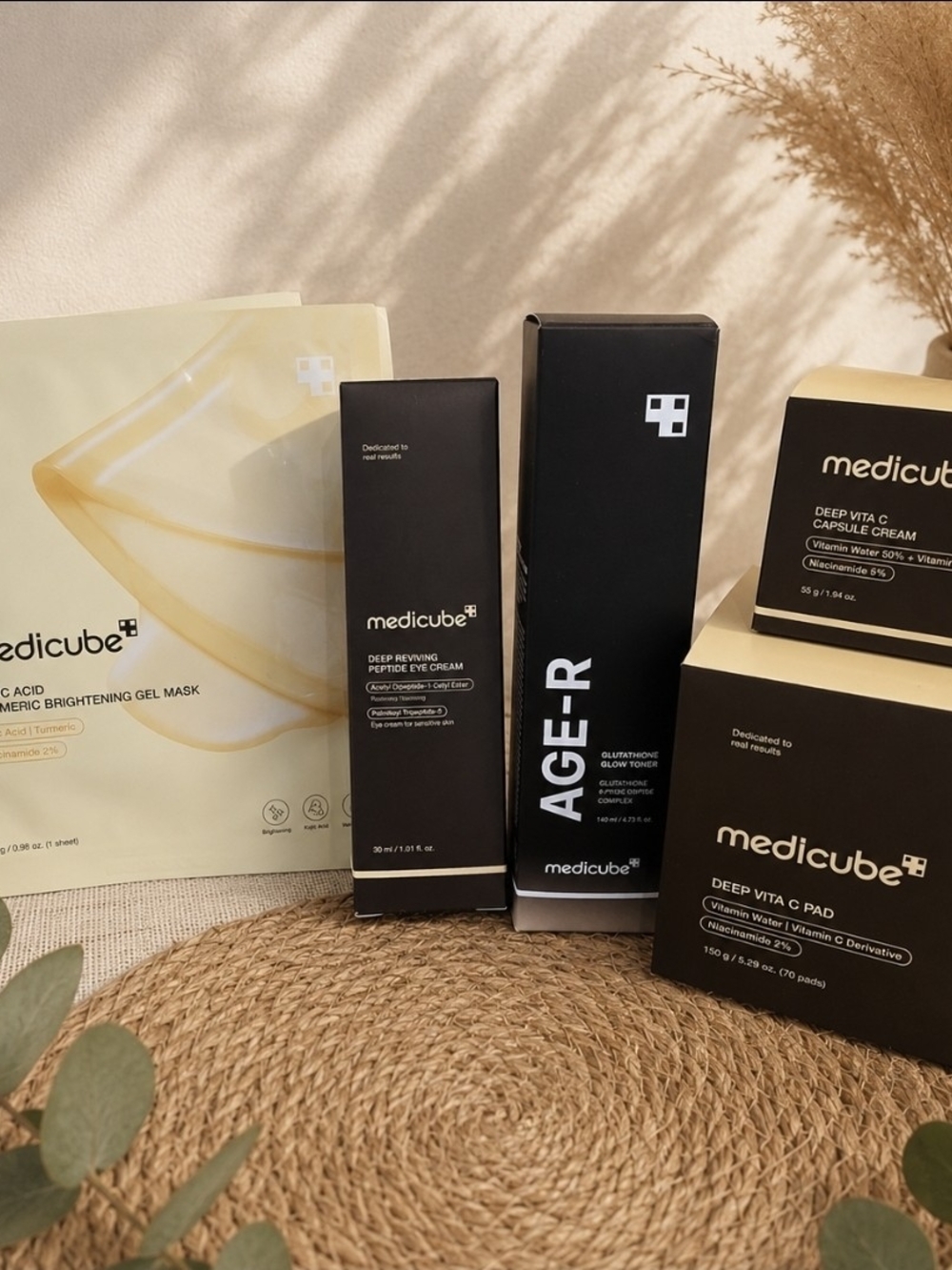 Medicube skincare Deep Vita C PadAge-R Glutathione Glow Toner Kojic Acid NEW!